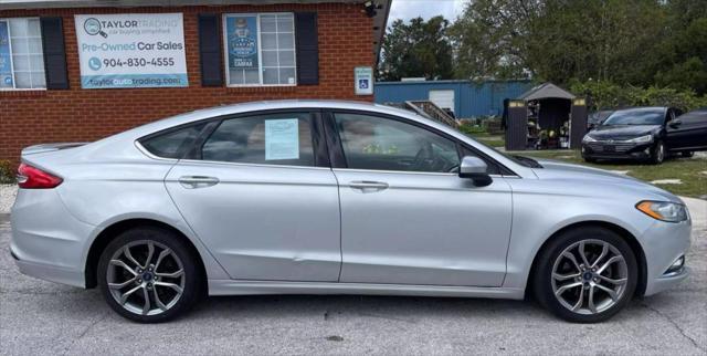 2017 ford fusion se