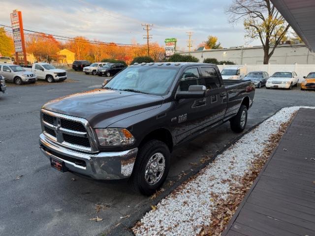 2018 ram 2500 tradesman crew cab 4x4 8' box
