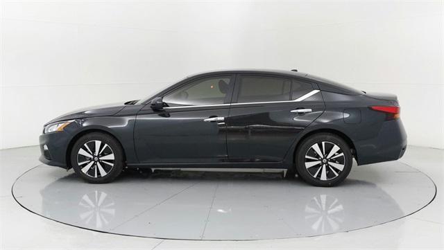 2021 nissan altima 2.5 sv