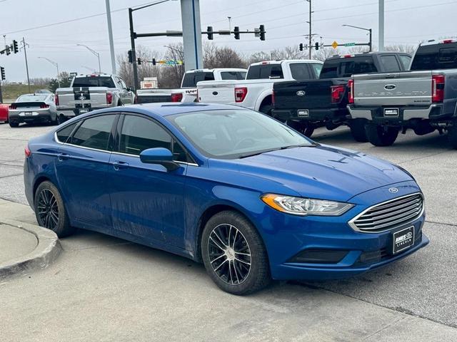 2018 ford fusion se