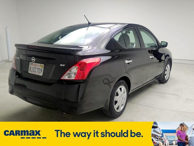 2019 nissan versa sv