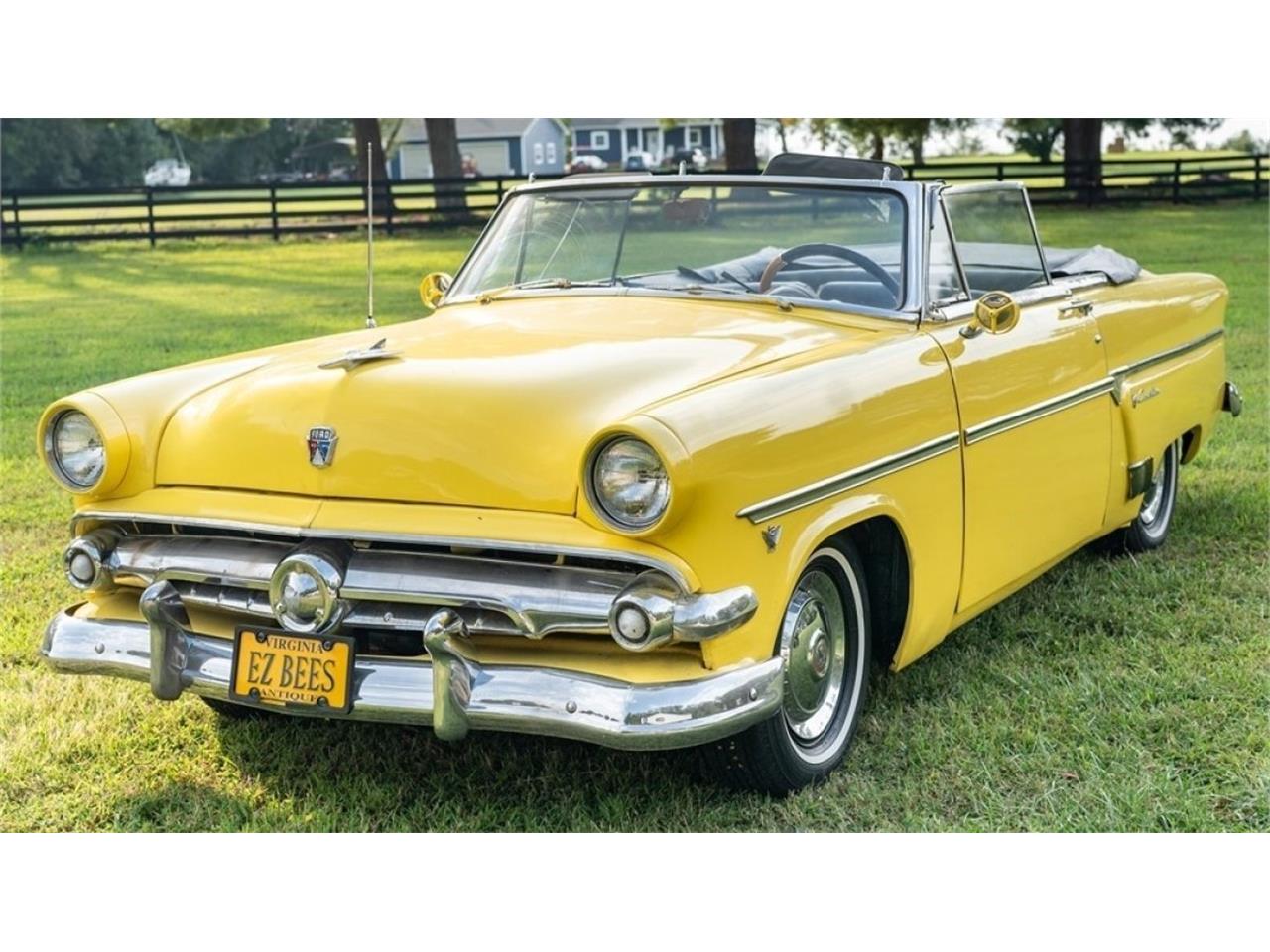 1954 ford crestline