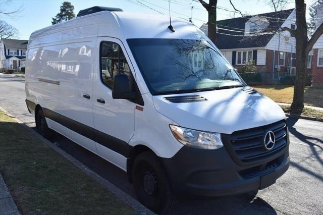 2022 mercedes-benz sprinter 2500 high roof