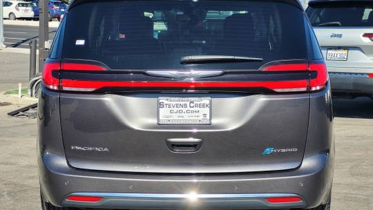 2022 Chrysler Pacifica