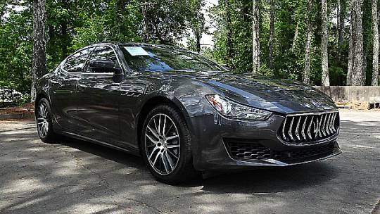 2018 maserati ghibli base