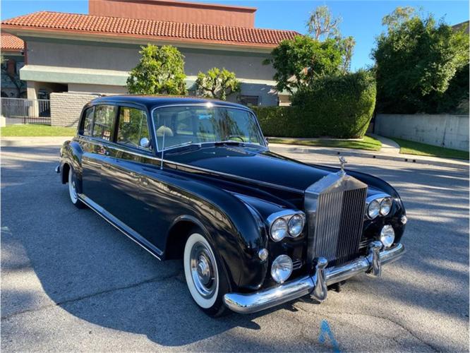 1960 rolls-royce phantom in glendale, california