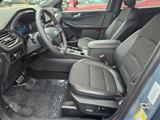 2024 ford escape st-line select
