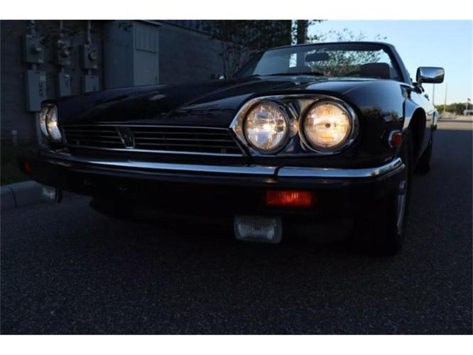 1989 jaguar xjs in cadillac, michigan