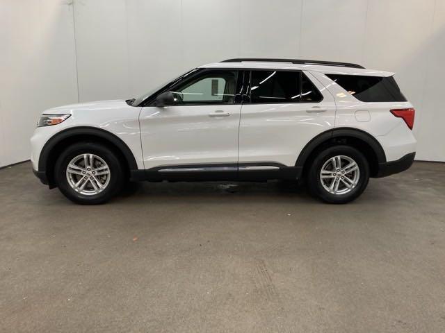 2021 ford explorer xlt