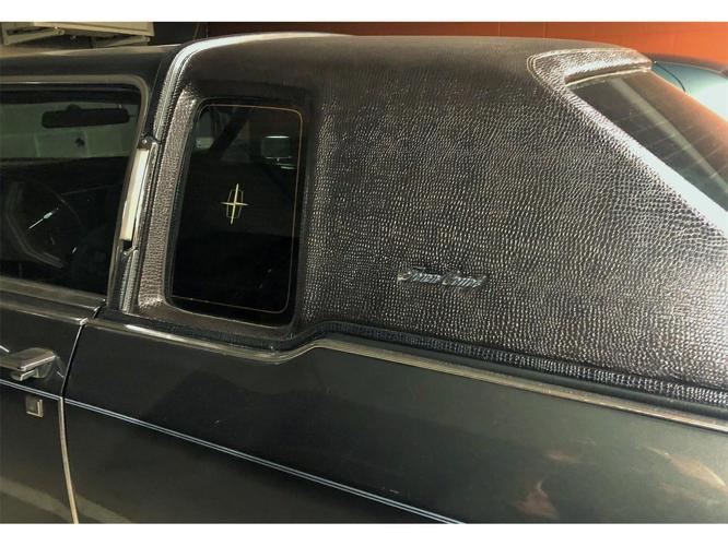 1975 lincoln continental in roseville, minnesota