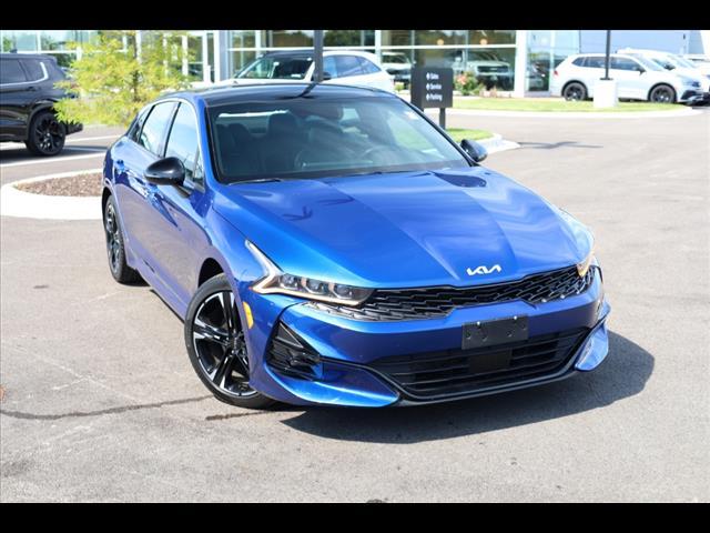 2022 kia k5 gt-line
