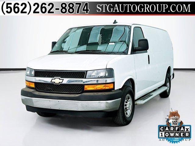 2022 chevrolet express 2500 rwd 2500 regular wheelbase wt