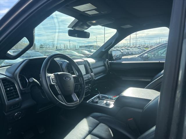 2021 ford expedition xlt