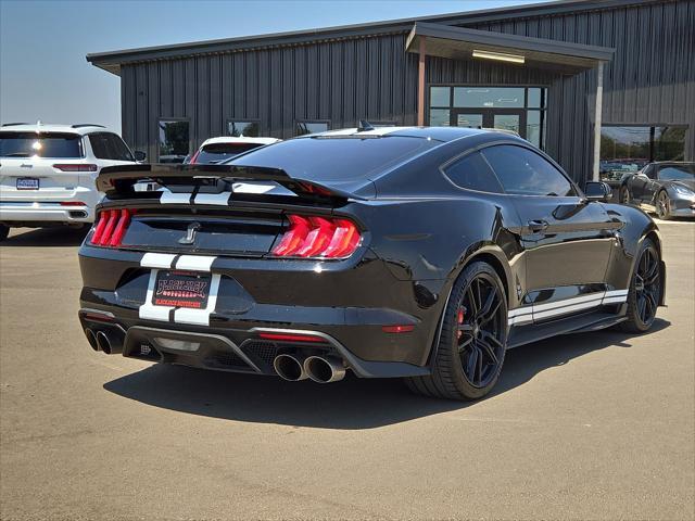 2022 ford mustang gt