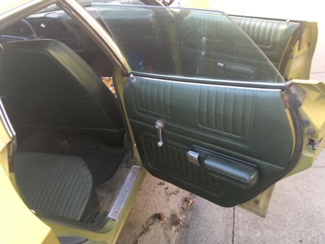 1972 ford torino 4 door 302 c.i. ready to cruise!
