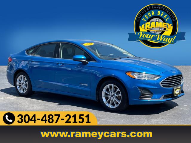 2019 ford fusion hybrid se
