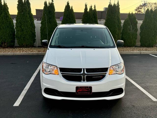 2016 dodge grand caravan avp/se