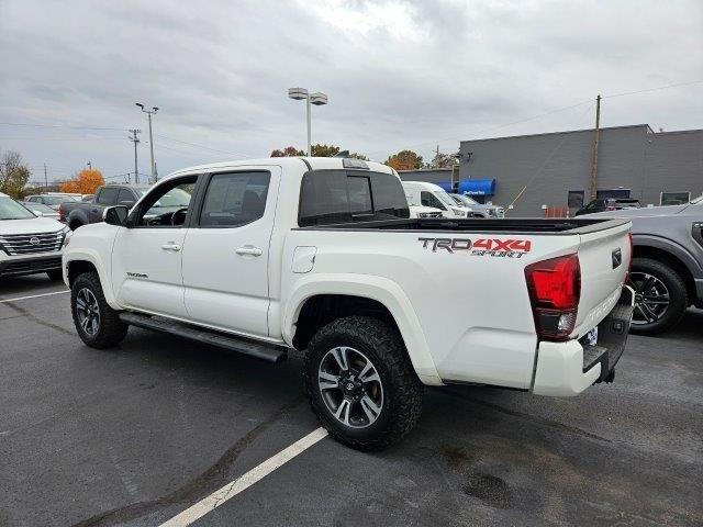 2018 toyota tacoma trd sport