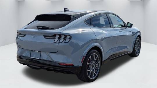 2024 Ford Mustang Mach-E