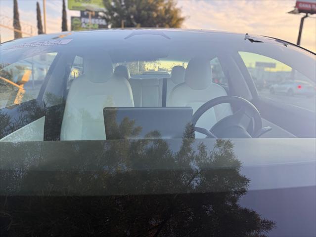 2019 tesla model 3 mid range