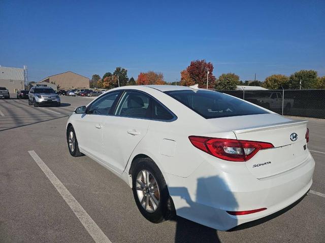 2016 hyundai sonata se