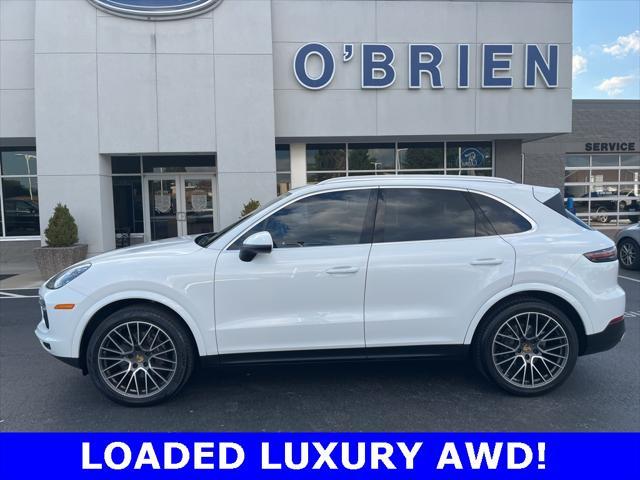 2020 porsche cayenne base