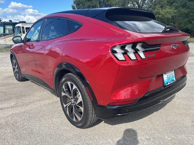 2021 ford mustang mach-e premium