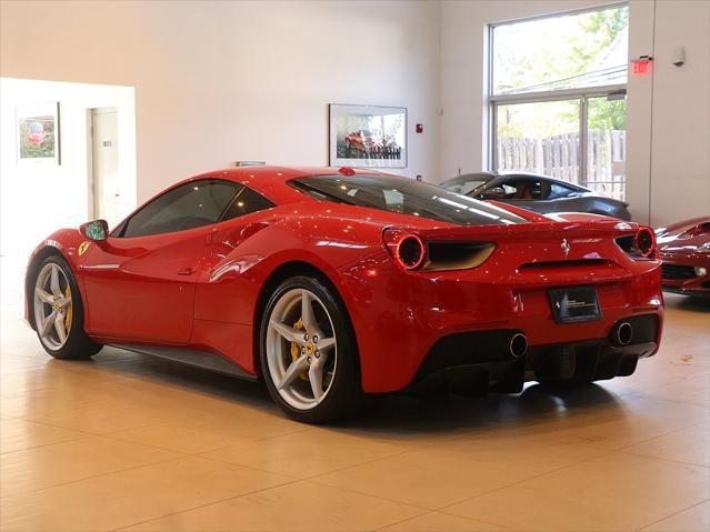 2019 ferrari 488 gtb base