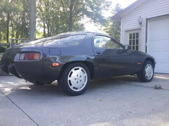 1979 porsche 928 euro edition very solid car