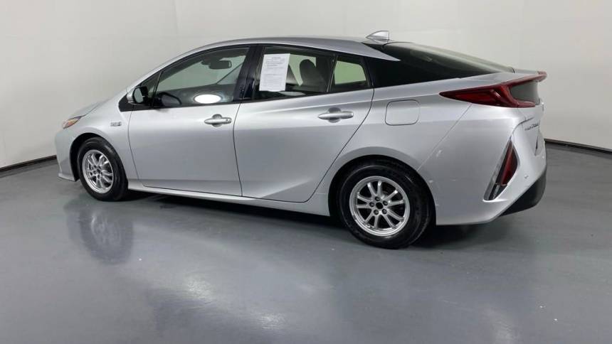 2017 toyota prius prime advanced