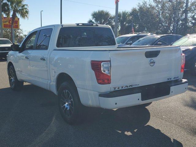2021 nissan titan sv