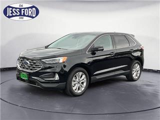 2022 Ford Edge titanium