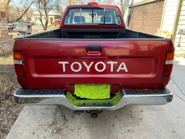 toyota hilux pickup 1994 four-wheel drive 2.4l l-4