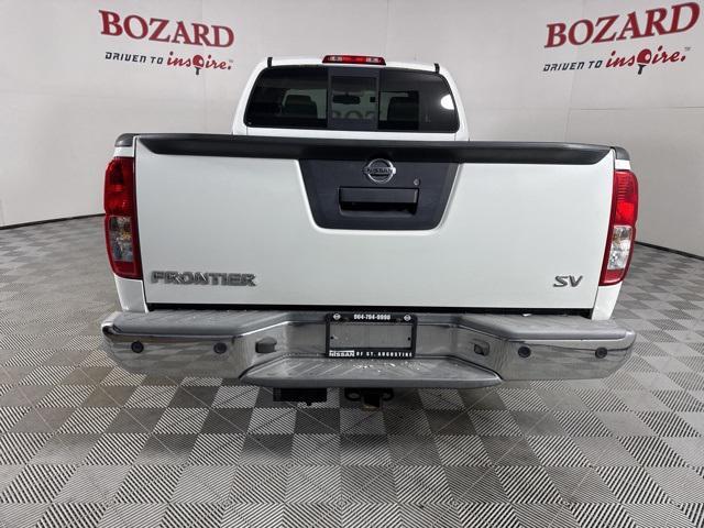 2013 nissan frontier sv