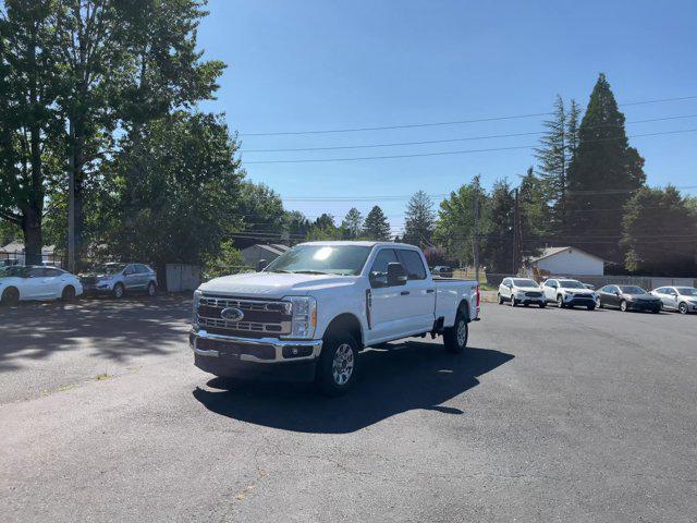 2023 ford f-250 xlt