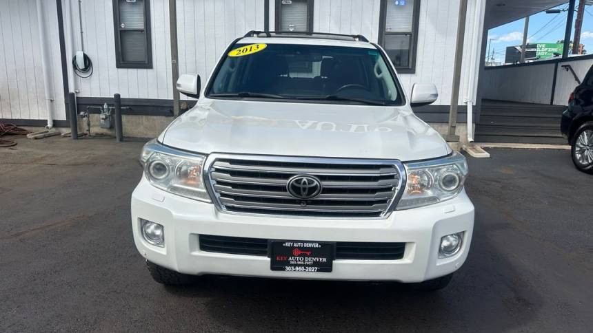 2013 toyota land cruiser base
