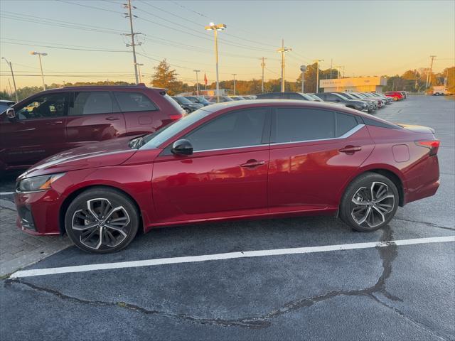 2023 nissan altima sr intelligent awd