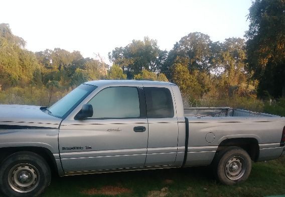 1999 dodge ram extended cab in texas by owner