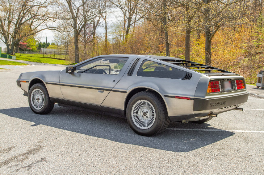 1981 delorean dmc-12 5-speed