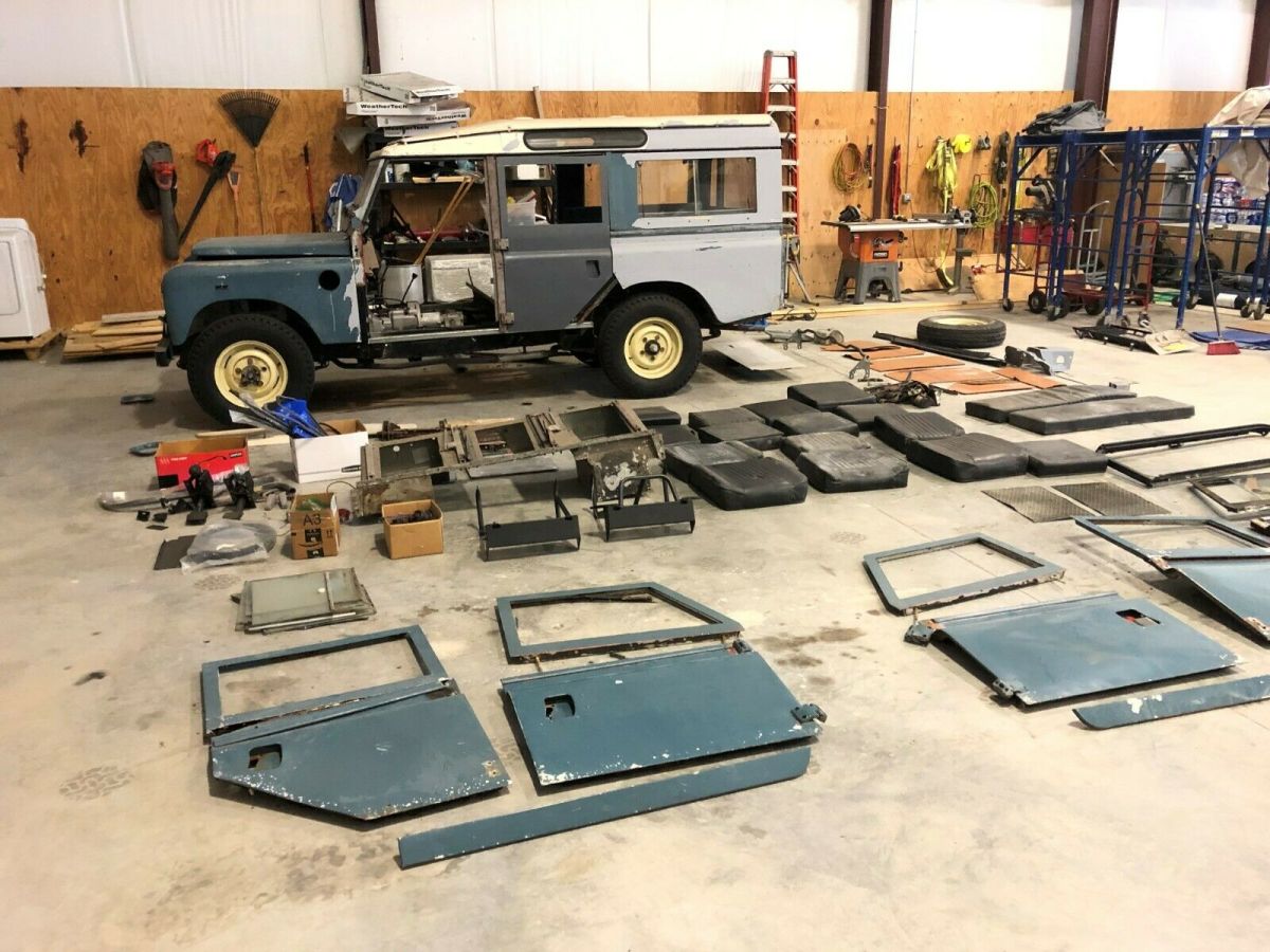 great project! 2.25 4-cyl gas, 4 spd manual, 4x4 **no reserve**