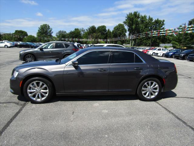 2021 chrysler 300 touring