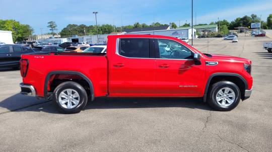 2024 GMC Sierra 1500