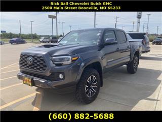2022 Toyota Tacoma trd sport