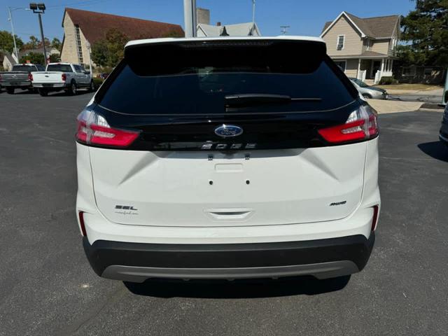 2021 ford edge sel