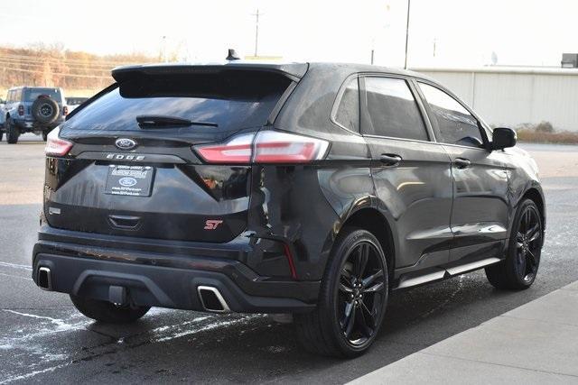 2021 ford edge st