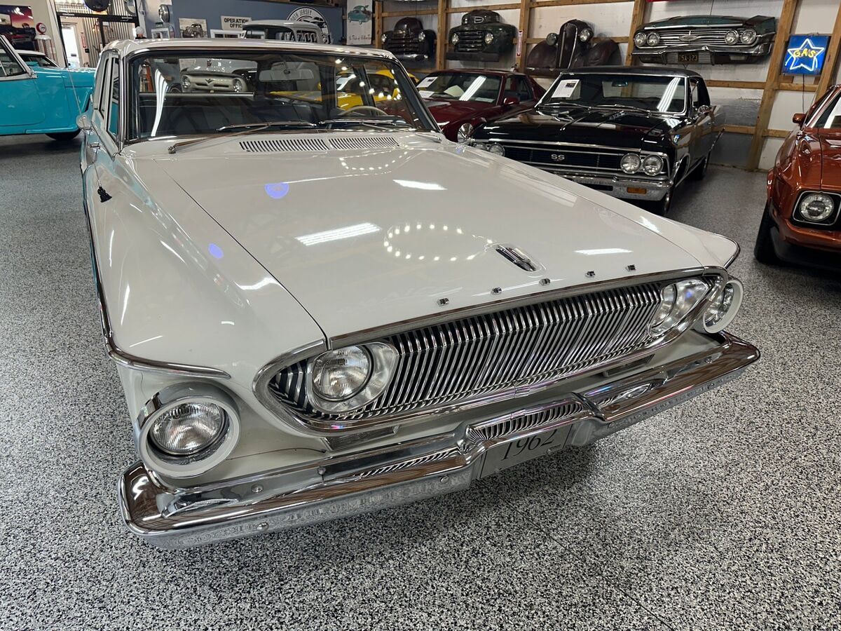 62 dart 330 station wagon 3rd row seating 318 v8 low miles!
