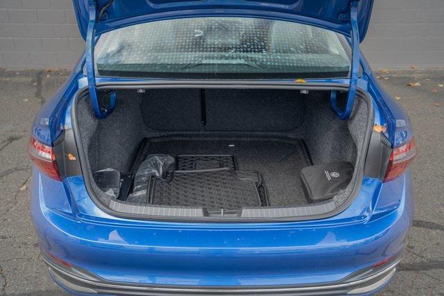 2024 volkswagen jetta 1.5t sel