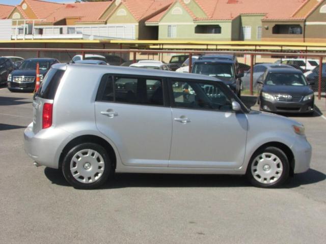 2009 scion xb base