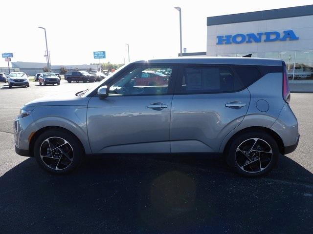 2023 kia soul ex