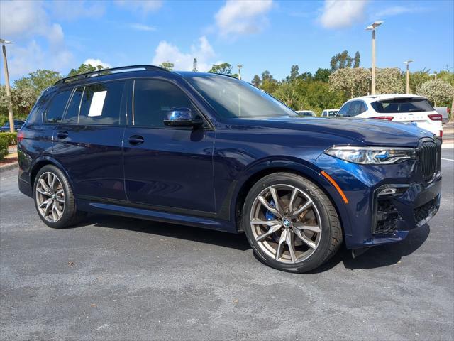 2021 bmw x7 m50i